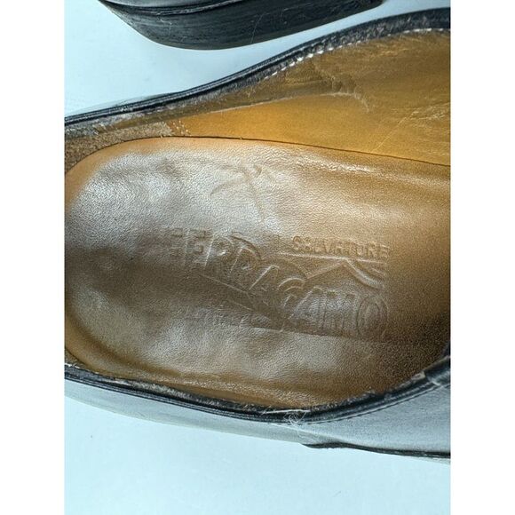Salvatore Ferragamo Square Toe Derby Mens 8.5 D Black Leather Dress Shoes Oxford